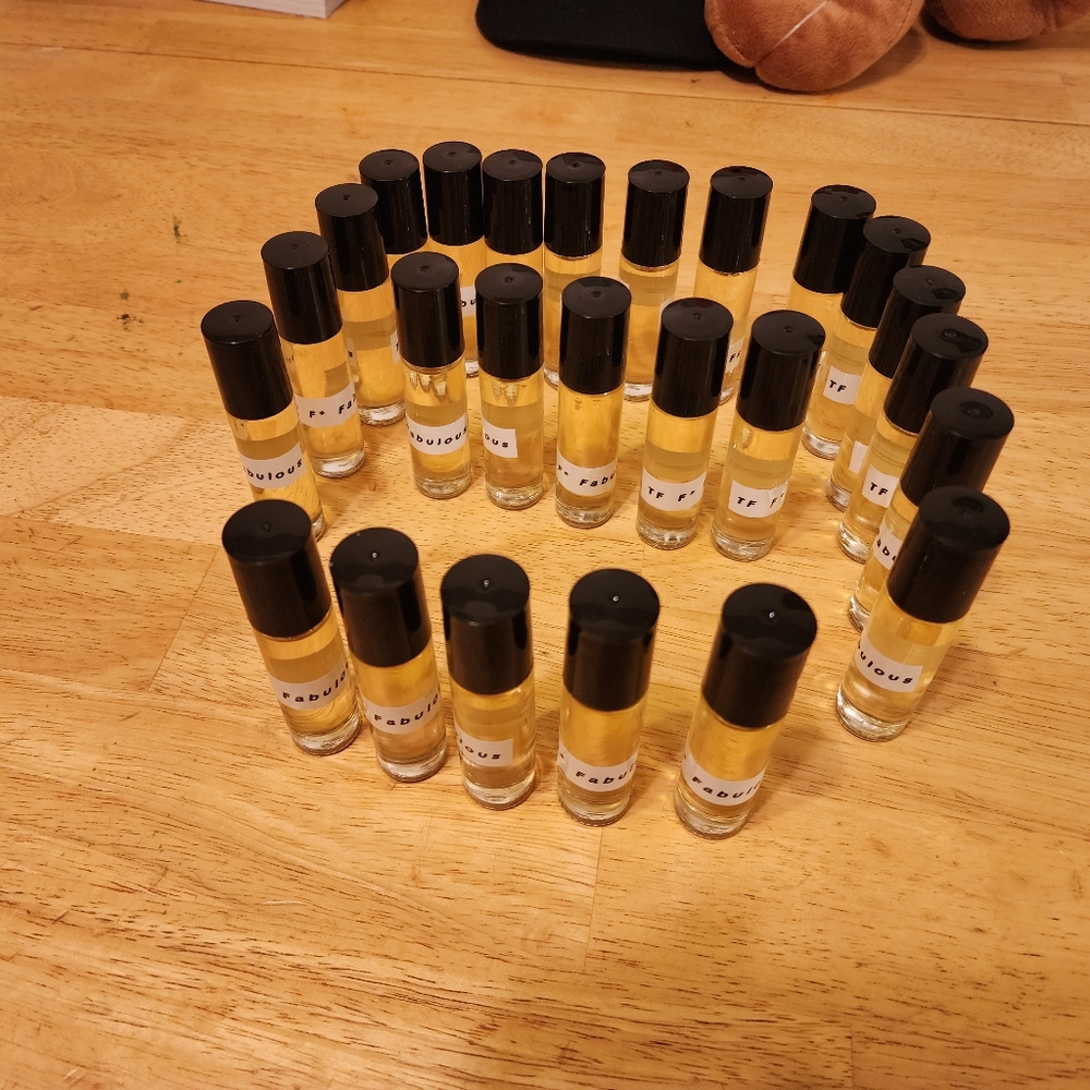 Tom Ford F* Fabulous Unisex Fragrance Body Oil 1/3 Oz Bottle 50 Bottles